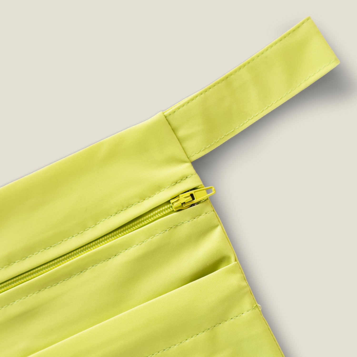 WUKA Two Pocket Changing Bag Lime Punch