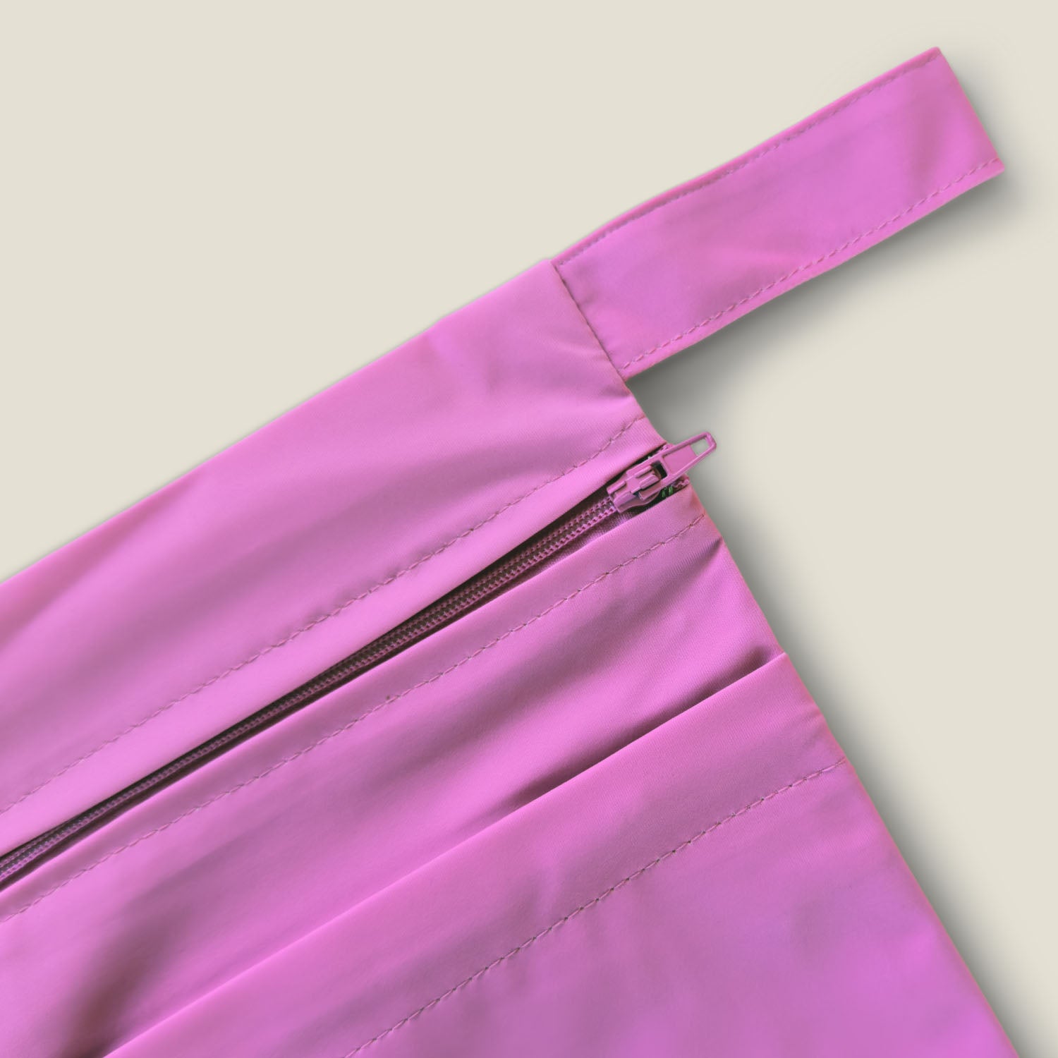 WUKA Two Pocket Changing Bag Pinkest Pink